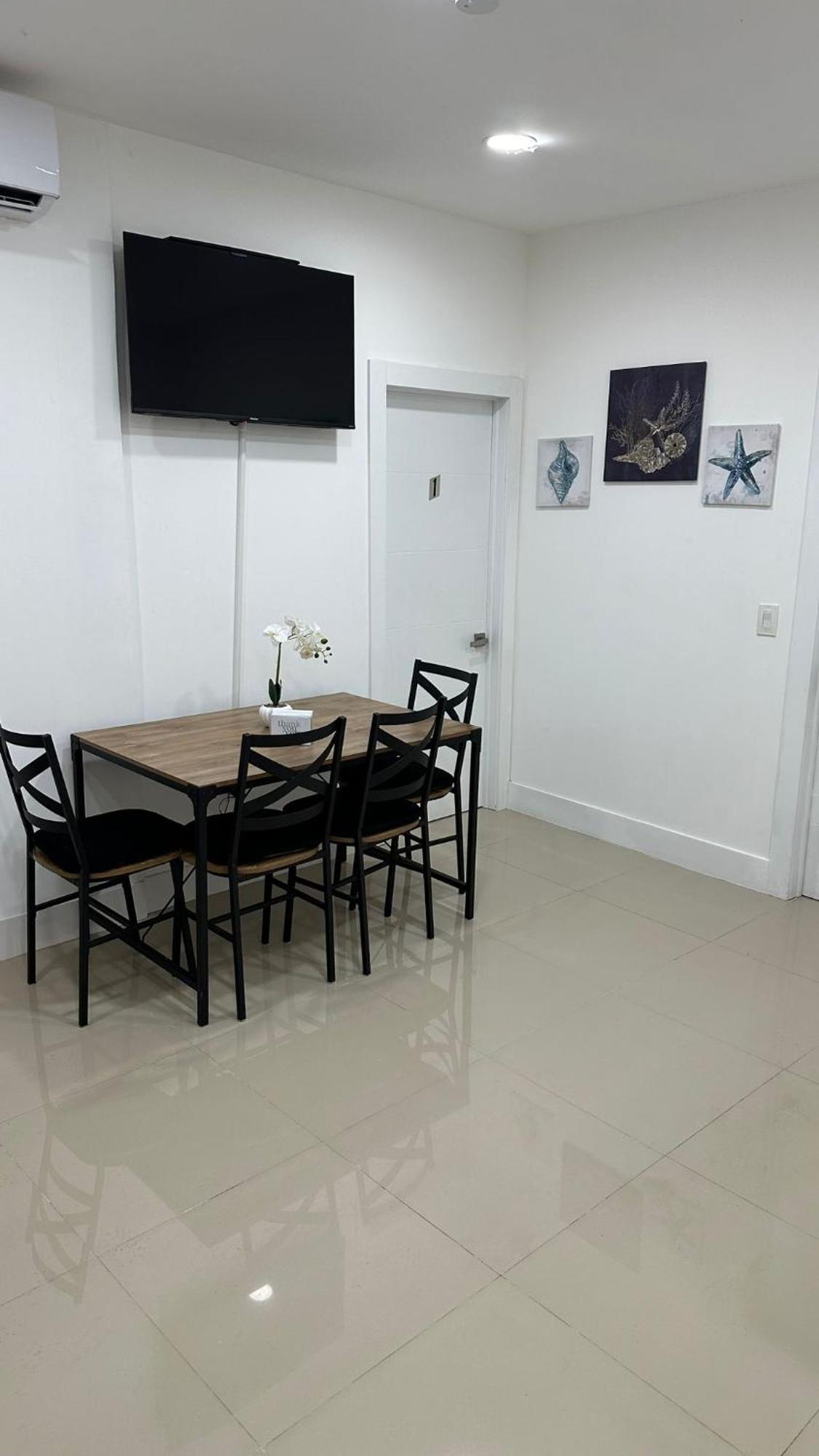 104 Mixed Shared Rooms Central, Friendly, Affordable ميامي المظهر الخارجي الصورة